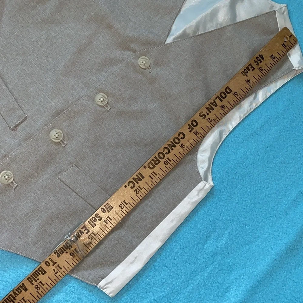 VAN HEUSEN 3 piece suit set vest pull on pants  long sleeve button down size 7-8